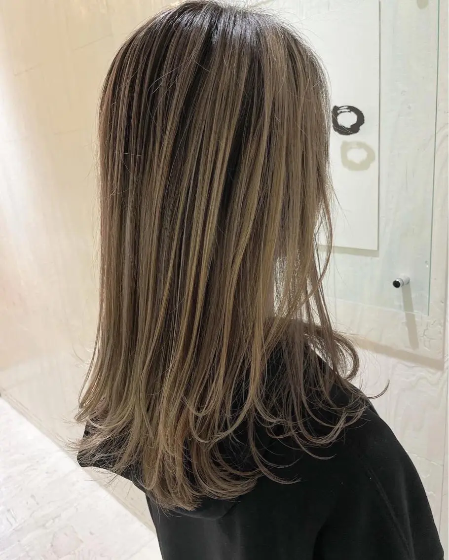 ロング カラー アッシュ 外国人風カラー レイヤーカット ヘアカラー トリートメント 河合秀明/ショート /ボブ/レイヤーのヘアスタイル