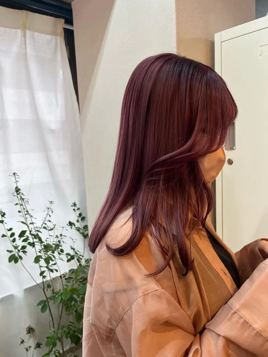 セミロング カラー YUZUKI 🌙のヘアスタイル