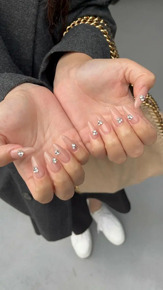 ネイル ハンドネイル IROHA Nail 矢掛萌子のネイルデザイン