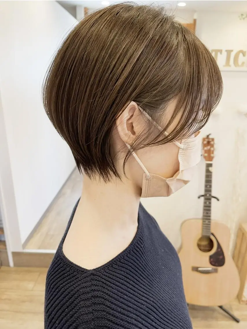 ショート ンジハ えみのヘアスタイル