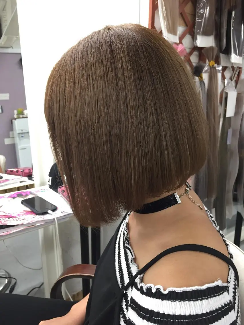 ショート カラー パーマ ヘアアレンジ 前下がりボブ アッシュ ベージュカラー 透明感カラー イルミナカラー 枝毛カット&髪質改善 満足NO.1岡しゃんのヘアスタイル