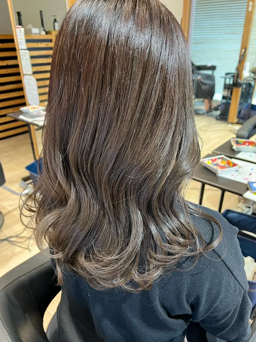 カラー ヘアカラー 早川 真幸のヘアスタイル