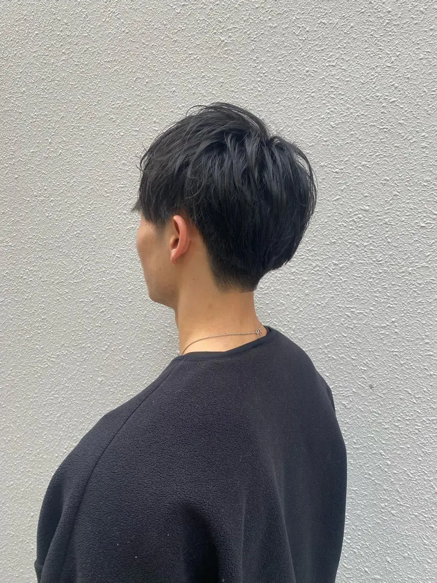 メンズ 柏のセンターパート のプロ関口 柊太のヘアスタイル