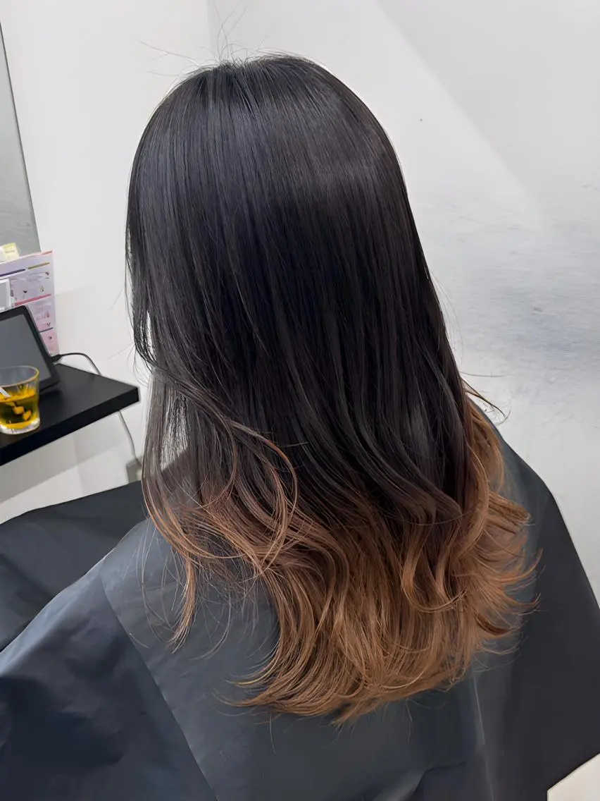 カラー アディクシーカラー アッシュ ブルーカラー ダークアッシュ グレージュ 【公式】amble luxe池袋東口🩷のヘアスタイル