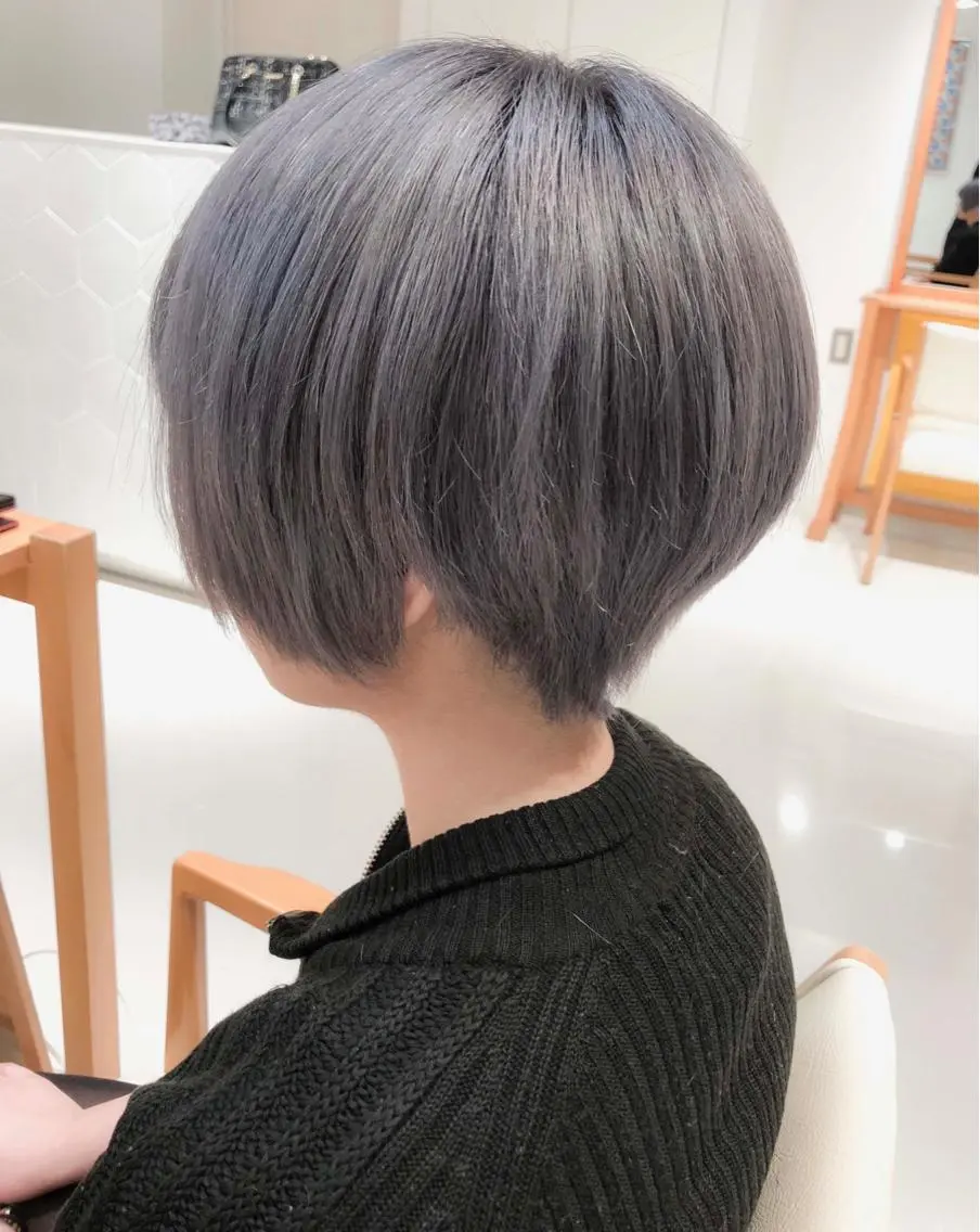 ショート カラー グレージュ Days 透明感カラーのヘアスタイル