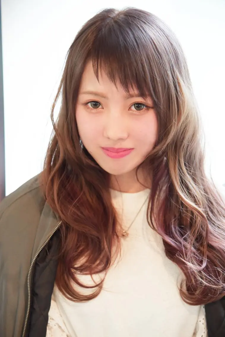 セミロング カラー グレージュ インナーカラー ヘアカラー Royd's 【府内店】のヘアスタイル