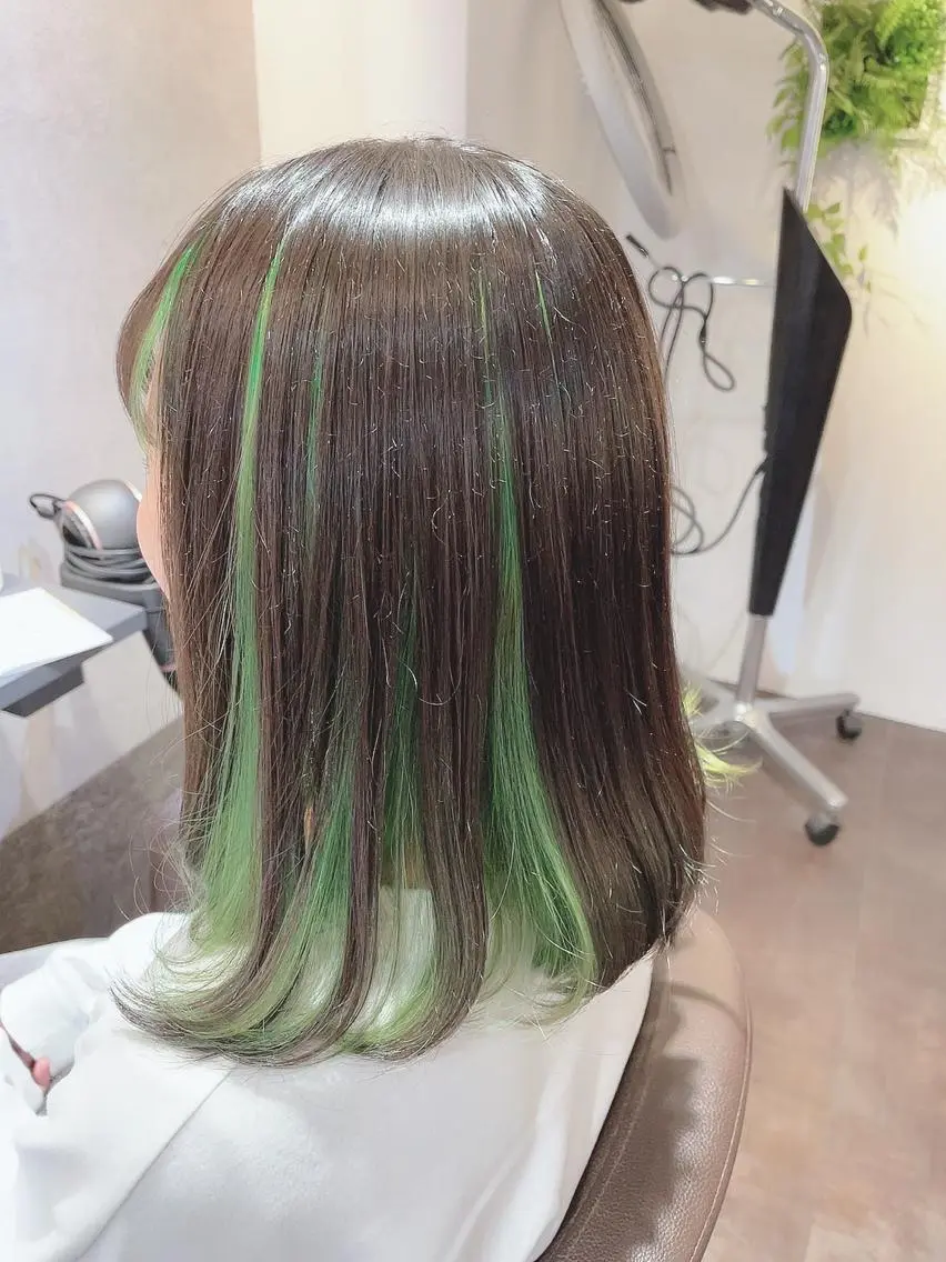 ミディアム カラー ブラウンカラー 💎赤み消しカラー 特化型デザイナー💎のヘアスタイル
