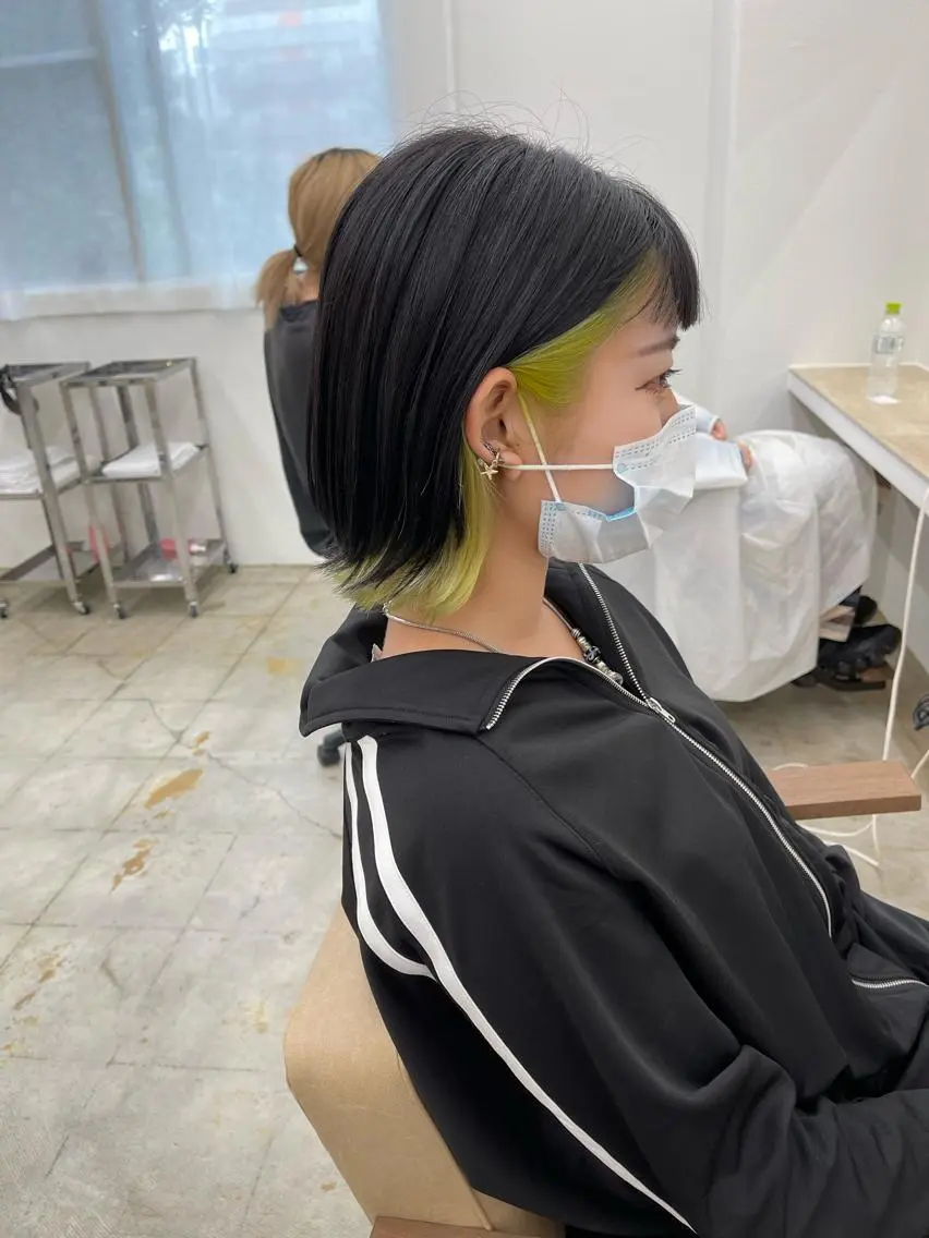 ショート カラー 🌈ディレクター🌈 徳松優希のヘアスタイル