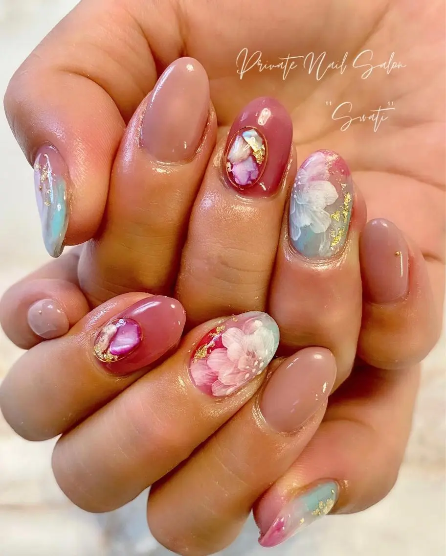 ネイル アートネイル ニュアンスネイル オフィスネイル 冬ネイル yuko （ネイリスト）のネイルデザイン