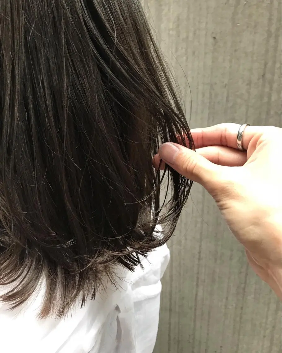 ミディアム カラー パーマ ヘアアレンジ グレージュ カット ヘアカラー トリートメント 松田 亮葉のヘアスタイル