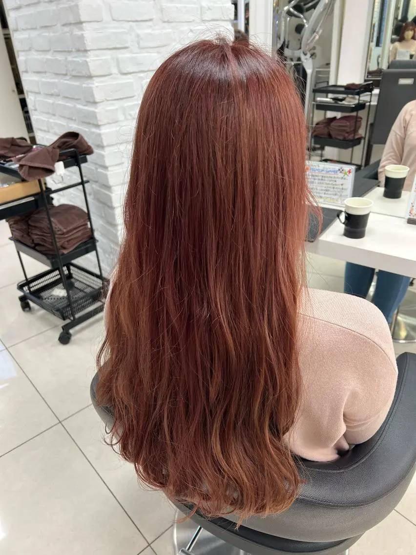 ロング カラー ブリーチ ピンクカラー ヘアカラー トリートメント 【暖色カラー特化】 中山由梨のヘアスタイル