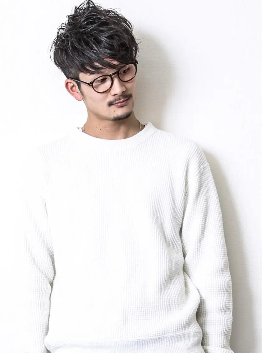 ショート カラー パーマ メンズ THE USUAL ユージュアルのヘアスタイル