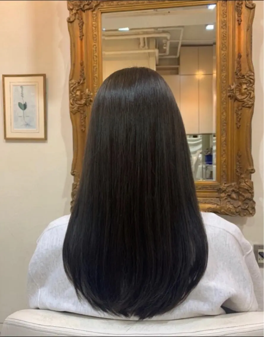 セミロング アッシュ タテイシ アサノのヘアスタイル