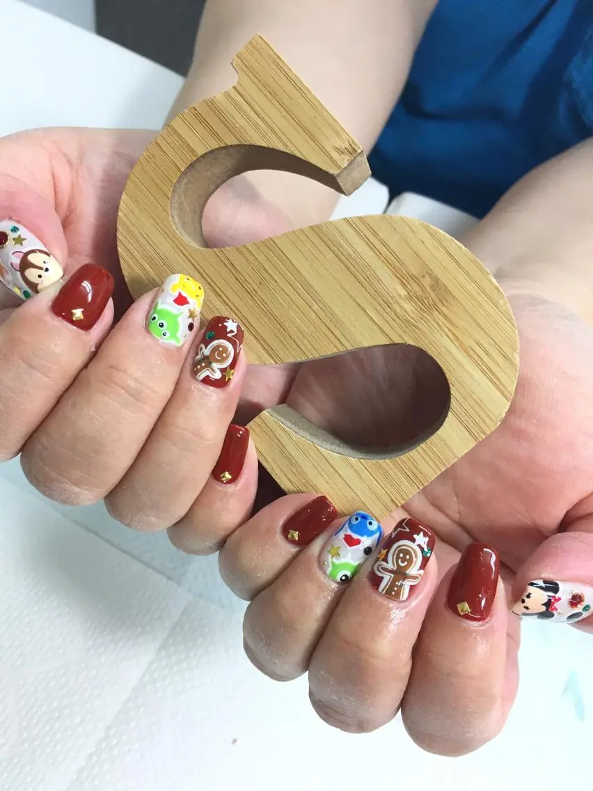 ネイル 坂田(山下) 澄香のネイルデザイン