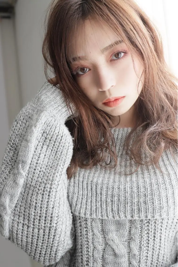 セミロング Hikaru Takahashiのヘアスタイル