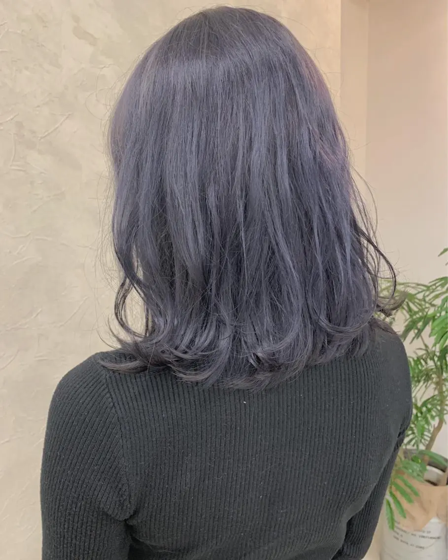 ミディアム カラー ヘアアレンジ ダブルカラー グレージュ パープルカラー パープルグレージュ 眉毛ワックス konomiの眉毛・アイブロウイメージ