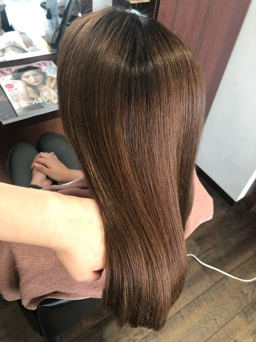 セミロング CURE 朱梨のマツエク・マツパデザイン