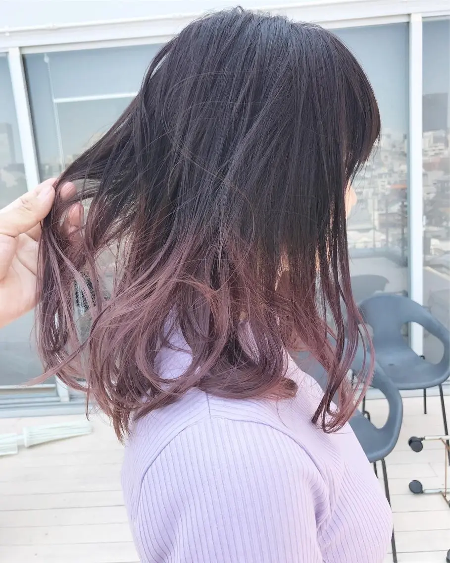 セミロング カラー グラデーションカラー ピンクカラー カット ヘアカラー インナーエクステ渋谷 🦋KAJIのヘアスタイル