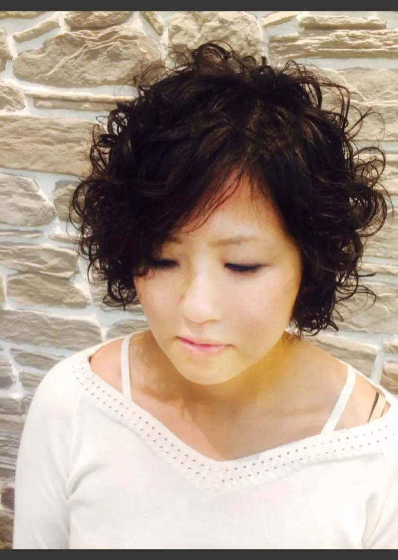 パーマ スパイラルパーマ 髪質改善のプロ✨りな さんのヘアスタイル