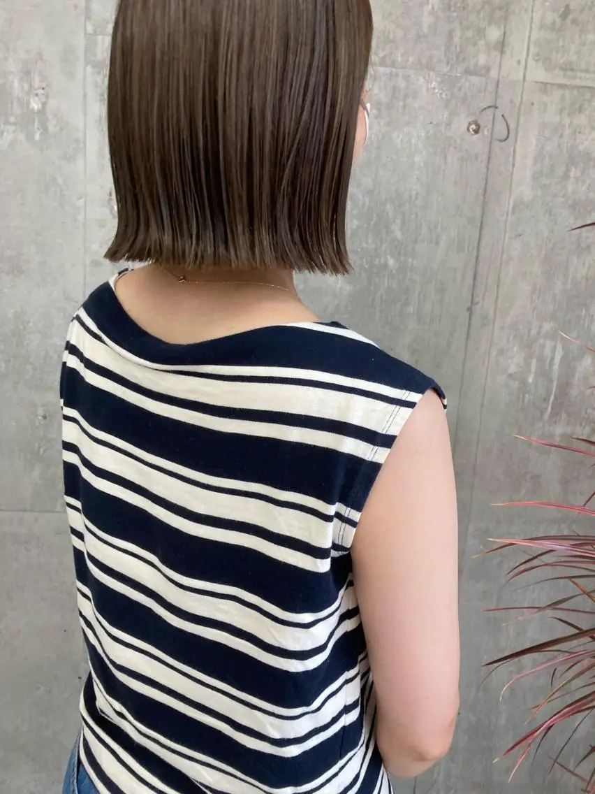 ミディアム カラー ベージュカラー オリーブベージュ カット 縮毛矯正 小木曽智美 /ボブ/ショートのヘアスタイル