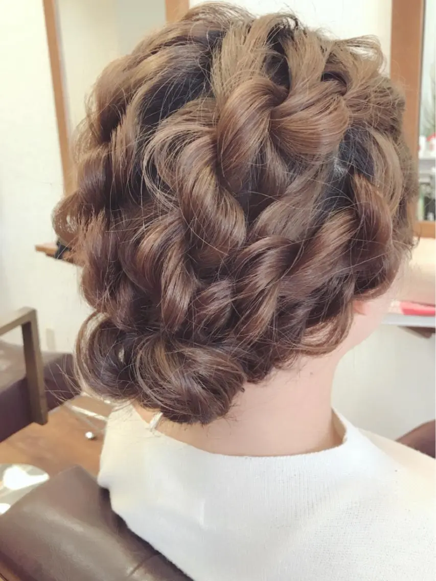 ヘアアレンジ 秋谷 伸江のヘアスタイル