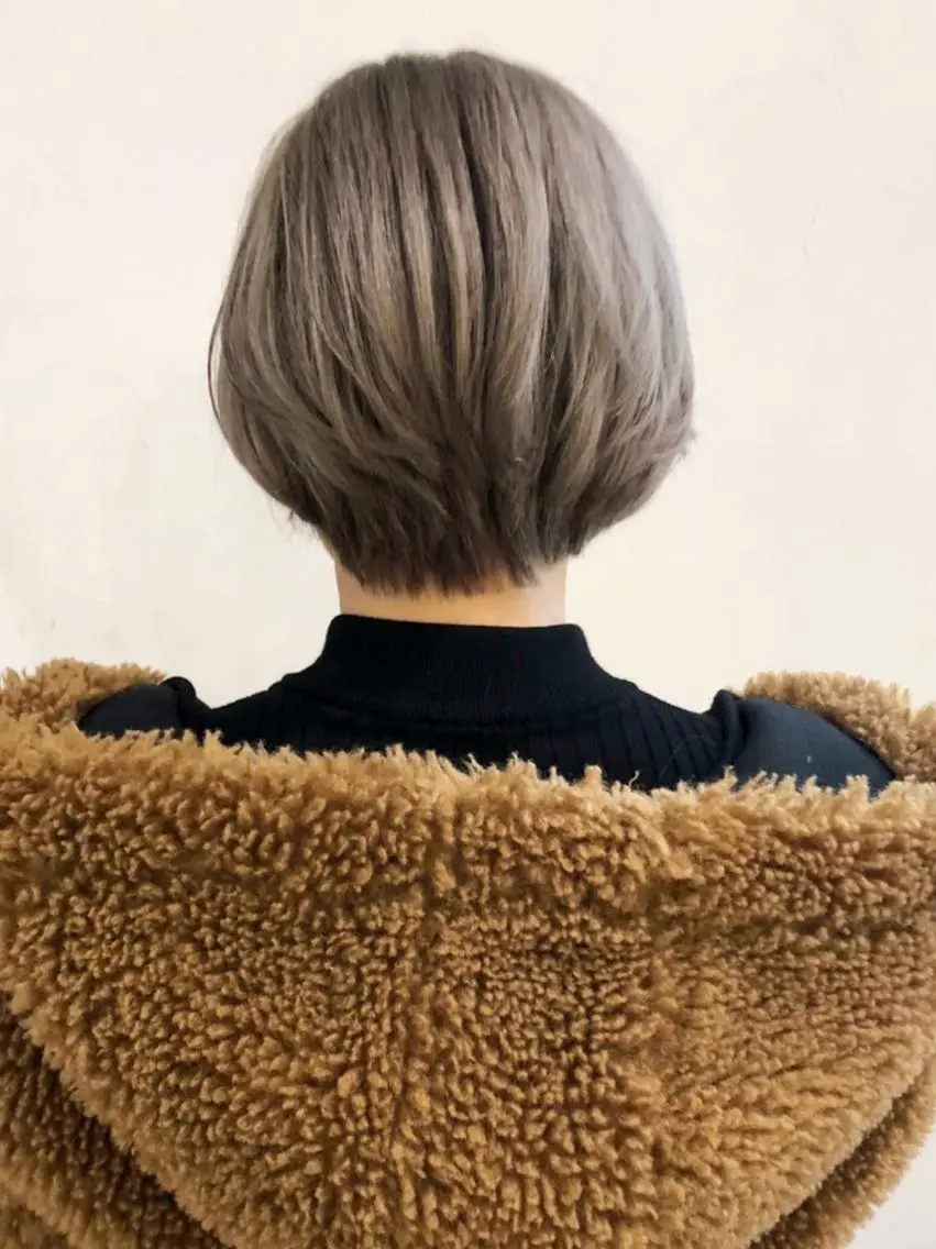 ミディアム カラー パーマ ヘアアレンジ グレージュ ITbyALBUM 中野店のヘアスタイル