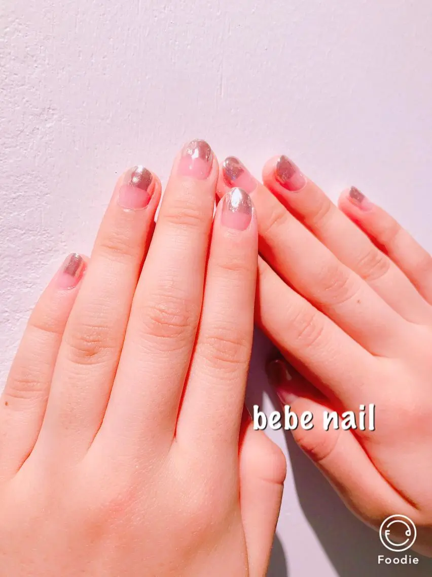 ネイル フレンチネイル ジェルネイル ミラーネイル パラジェル Ann nailのネイルデザイン