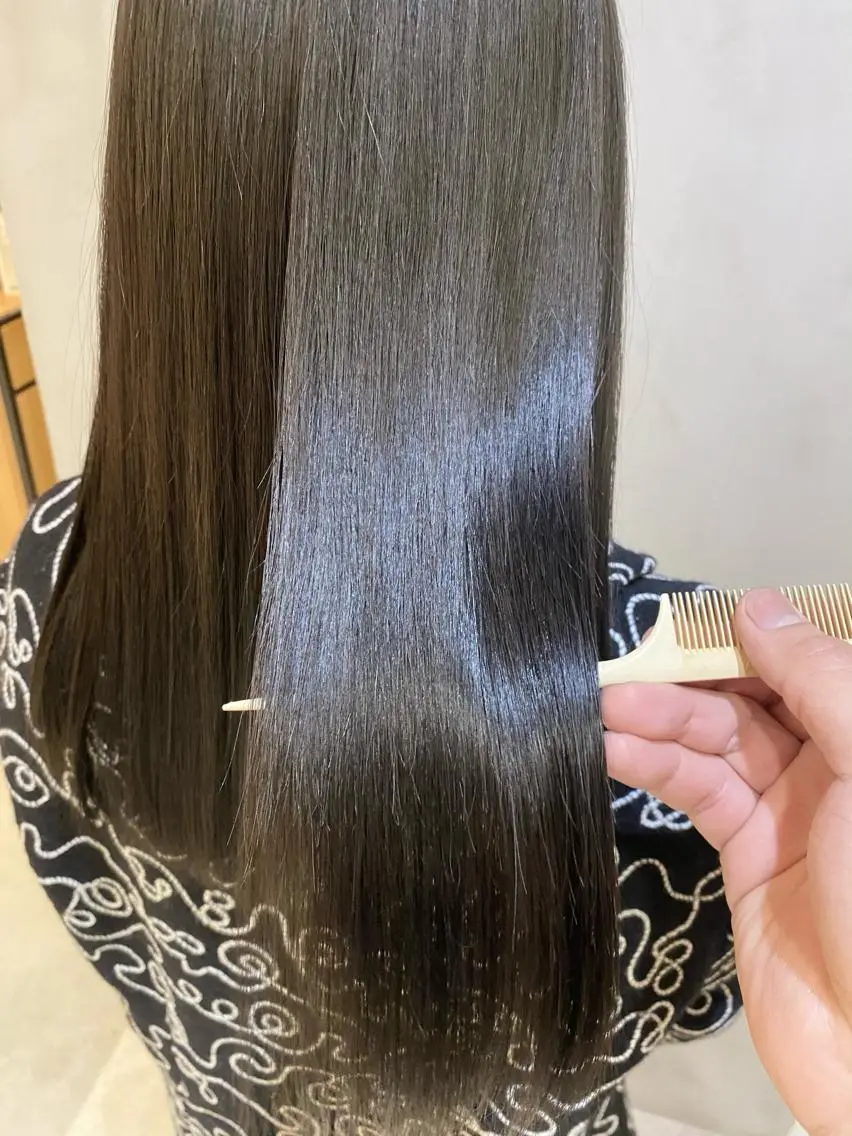 セミロング カラー ヘアアレンジ ネイル マツエク・マツパ 透明感カラー ハイライトカラー 外国人風カラー ハイライト ヨシンモリ カット ヘアカラー トリートメント 夜23時まで予約🉑 reverieあきらのヘアスタイル