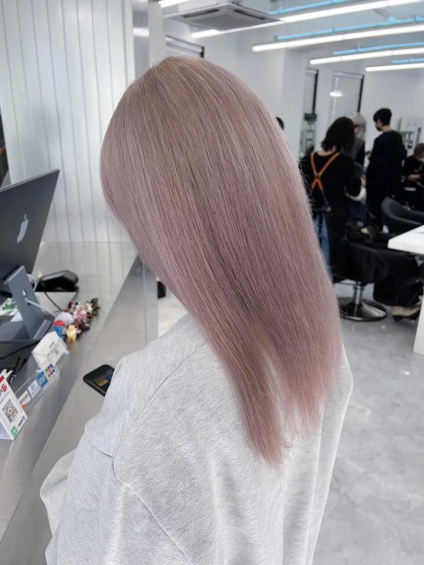 ロング カット ヘアカラー ハイトーンカラー 🎀アカデミー札幌のヘアスタイル
