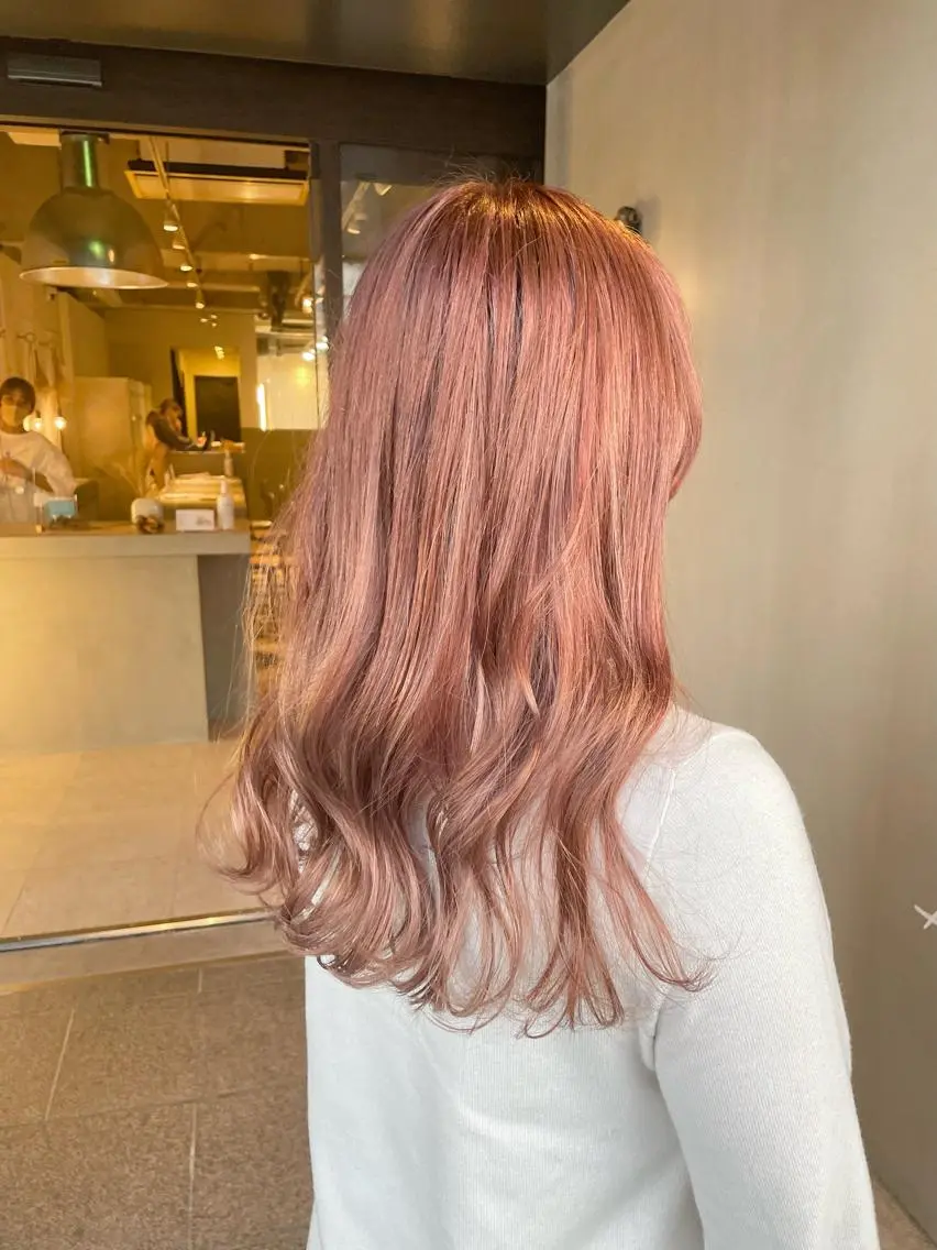 ロング カラー ヘアカラー トリートメント ハイトーンカラー♡ yuのヘアスタイル