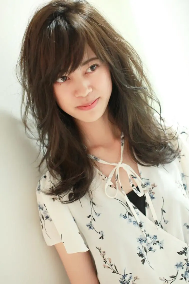 セミロング アッシュ 松永 雄樹のヘアスタイル