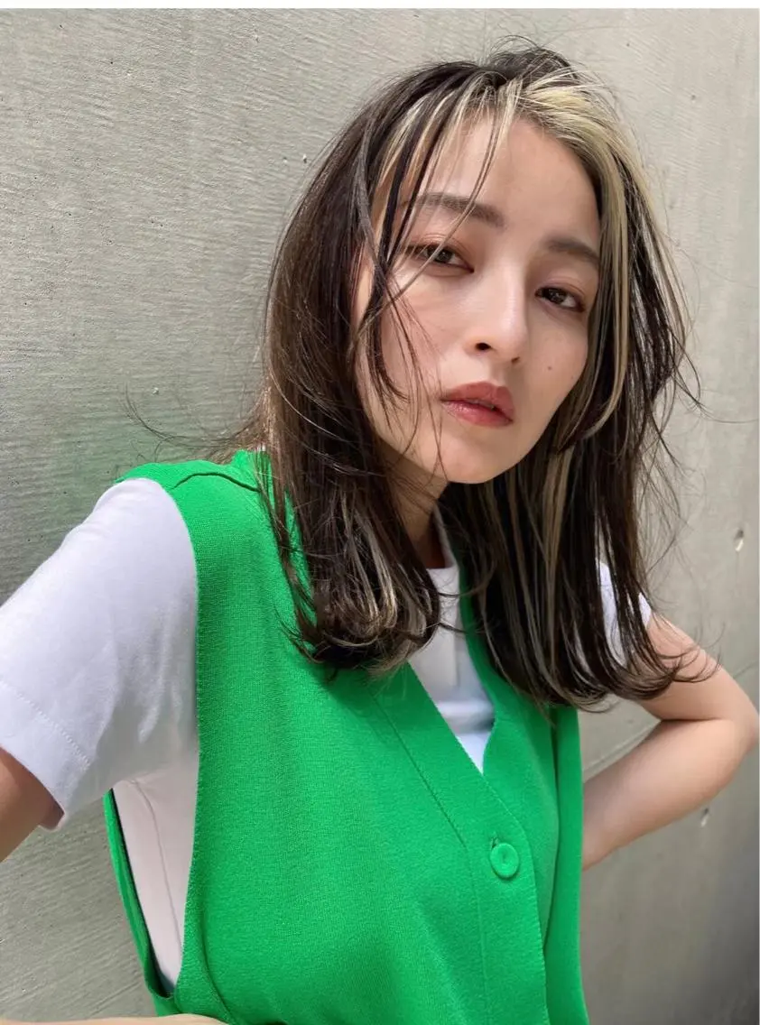 カラー 大島 千怜のヘアスタイル