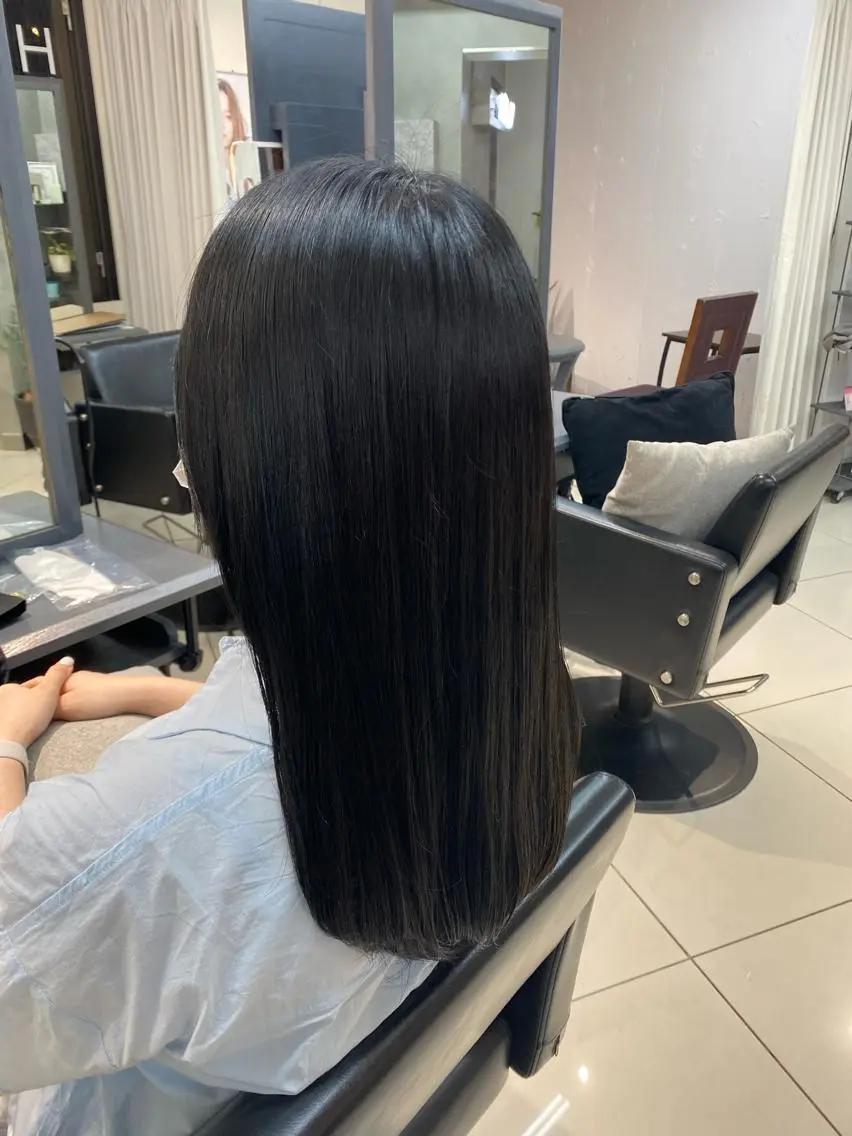 ミディアム カット 縮毛矯正 トリートメント 骨格診断で絶対可愛い ✨丸みショート✨凌弥のヘアスタイル