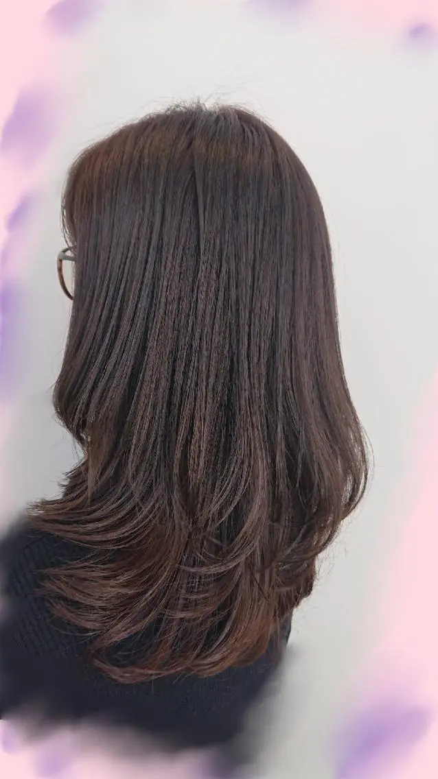 ロング くびれヘア レイヤーカット ローレイヤー カット ヘアカラー 松浦 美和【miwa】のヘアスタイル