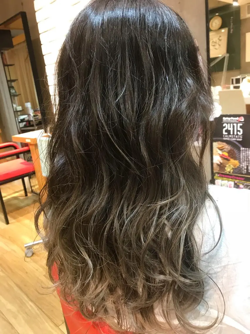 セミロング 浅見 健治のヘアスタイル