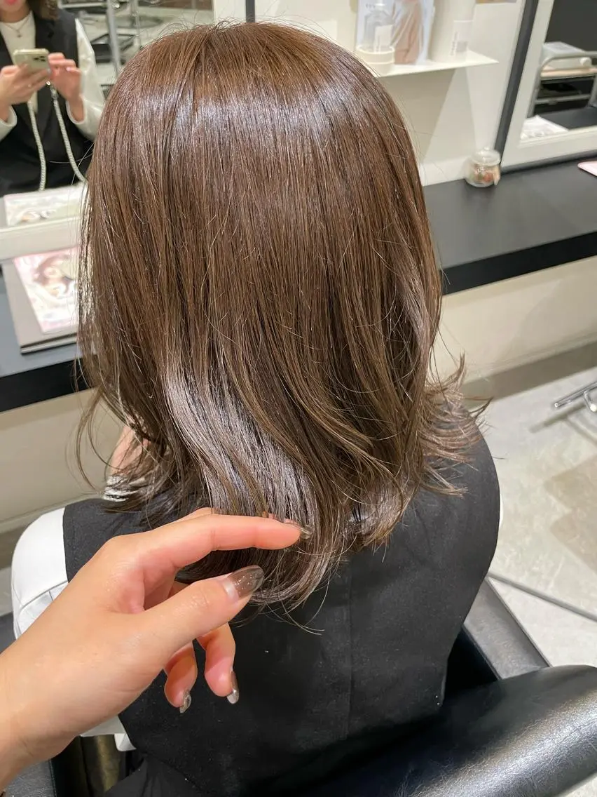カラー ベージュカラー オリーブベージュ オレンジ MOURI CHISATOのヘアスタイル
