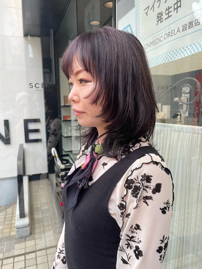 ミディアム カラー 黒髪 ラベンダーカラー 青髪特化🩵 ダブルカラーのヘアスタイル
