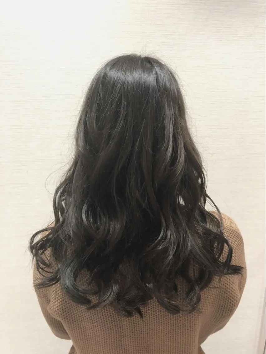 セミロング カラー ダークグレー ダークグレージュ グレージュ 萩原 凌✄のヘアスタイル