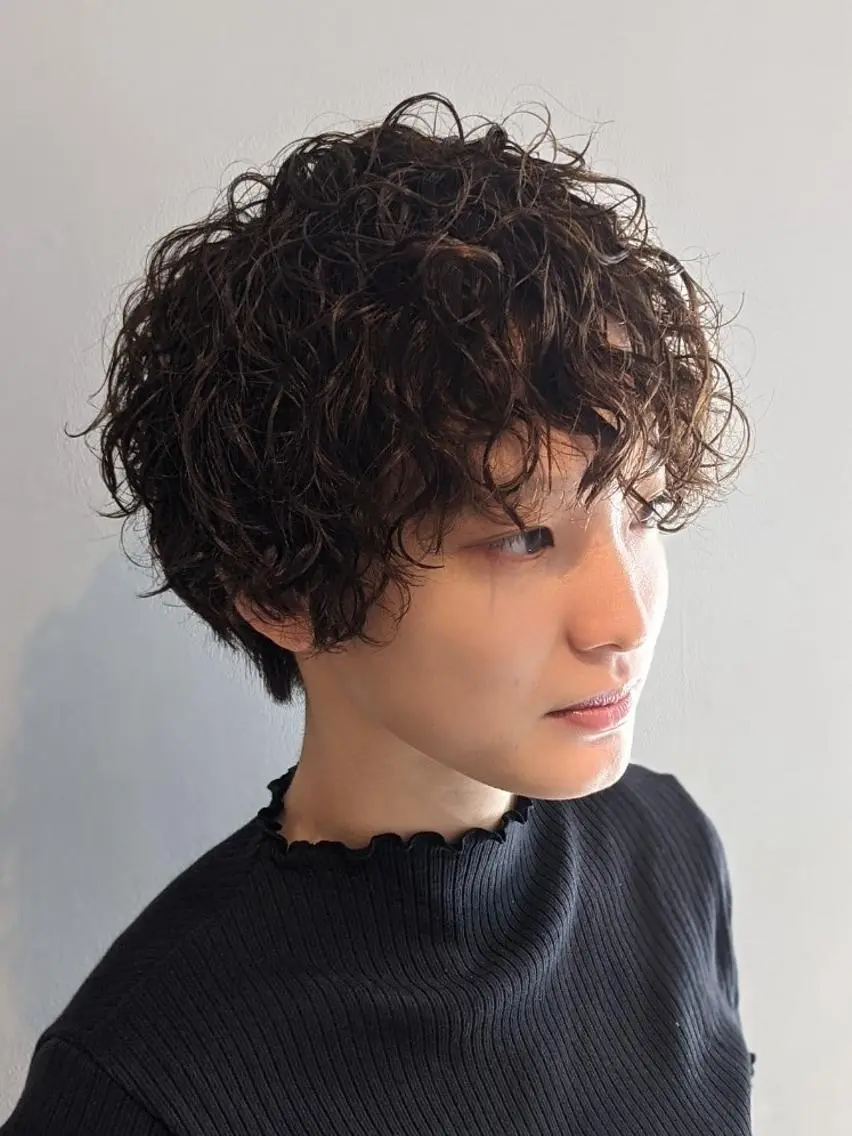 ショート パピヨンロゼ 酸性/髪質改善のヘアスタイル