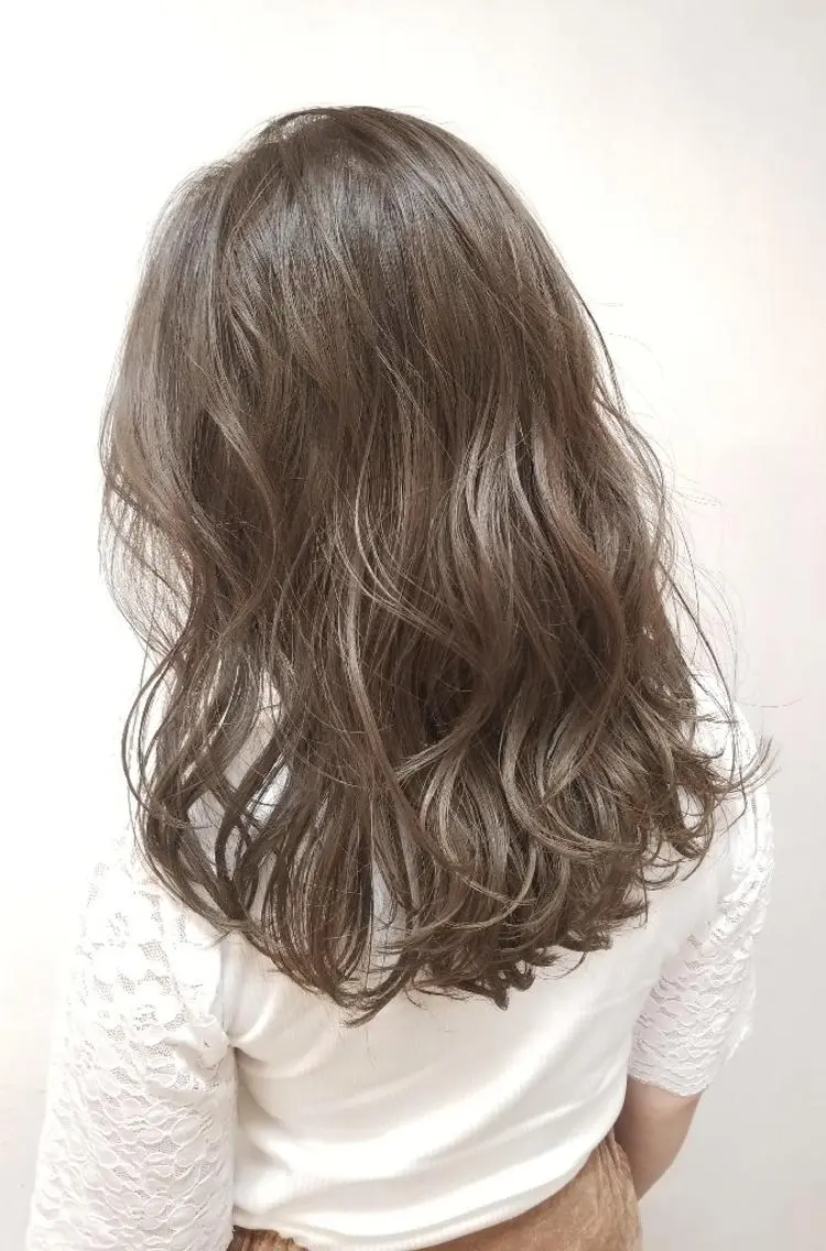 ロング カラー トリートメント 髪質改善特化美容師 小林和哉のヘアスタイル
