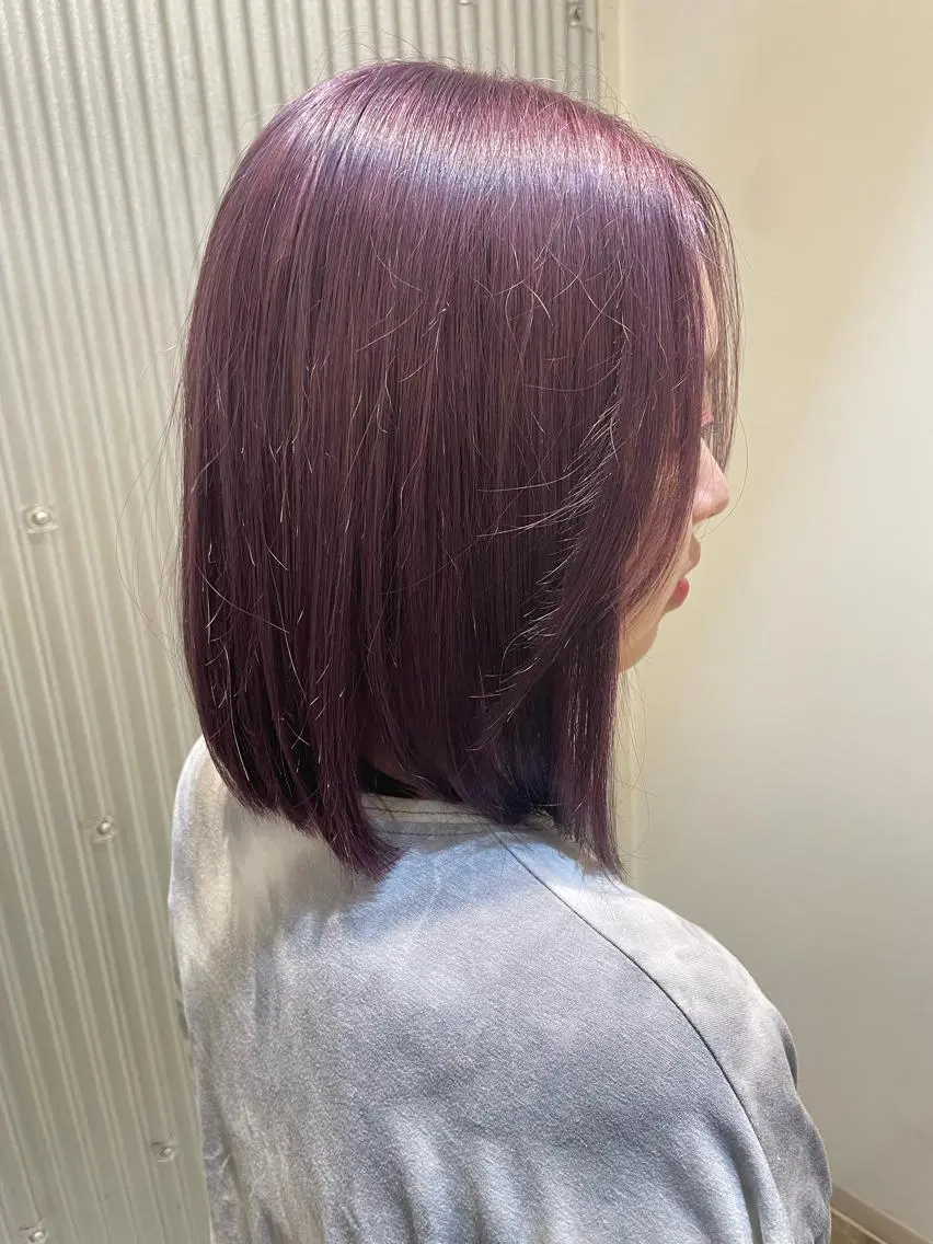 ミディアム カラー ブリーチ ピンクカラー バイオレットカラー ヘアカラー トリートメント 植田 愛里のヘアスタイル