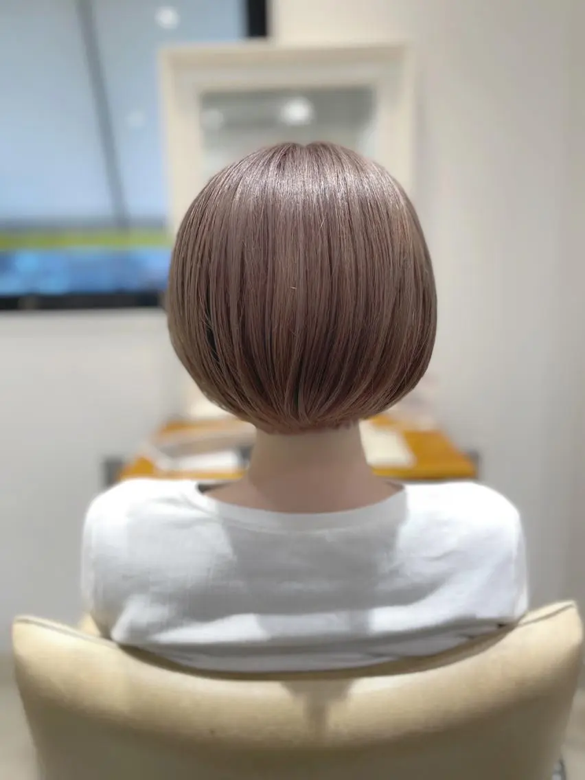 ショート カラー ショートボブ ブリーチ ボブ くせ毛 髪質改善 髪質改善専門 YOSHIのヘアスタイル
