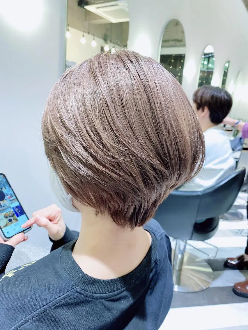 ショート APHRODITE 升田　潤のヘアスタイル
