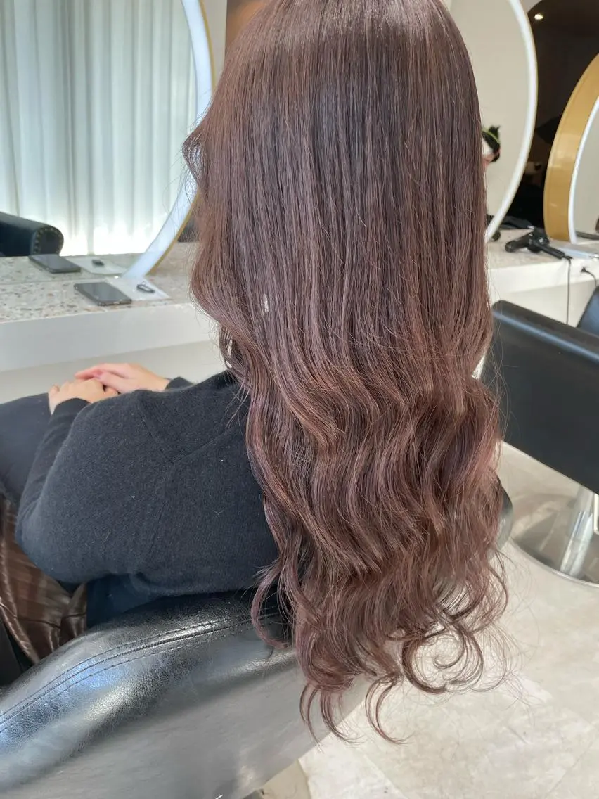 ロング トリートメント ヘアカラー 大山 まどかのヘアスタイル