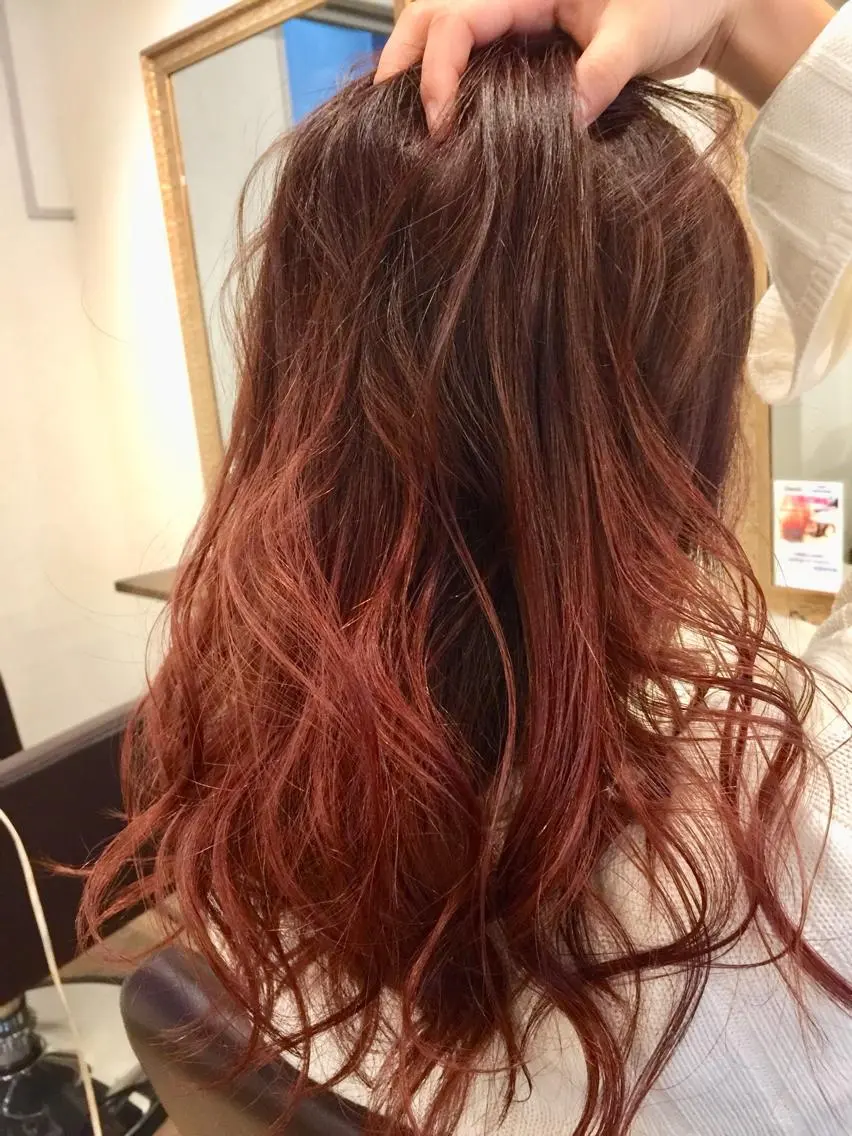セミロング カラー グラデーションカラー 美髪・艶髪特化美容師 RYOJIのヘアスタイル