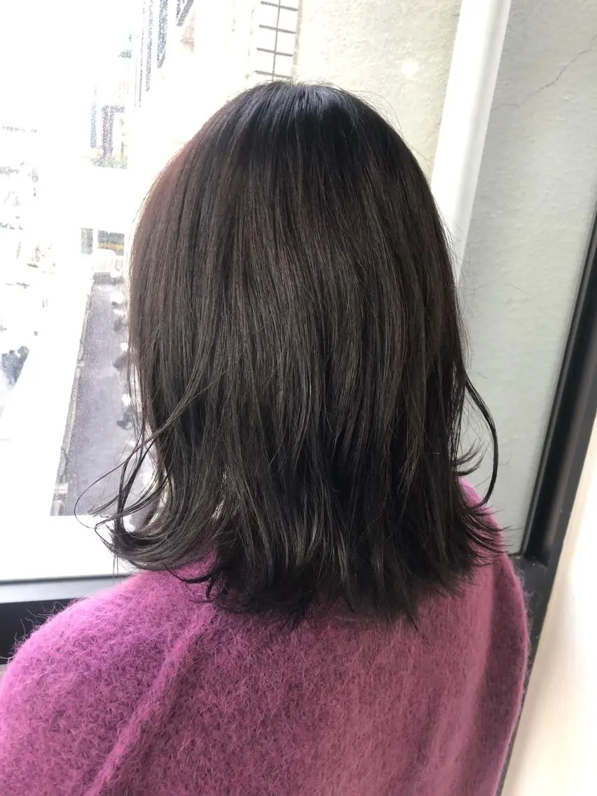 ミディアム カラー 髪質改善&ブリーチ 伊勢 祐一郎のヘアスタイル
