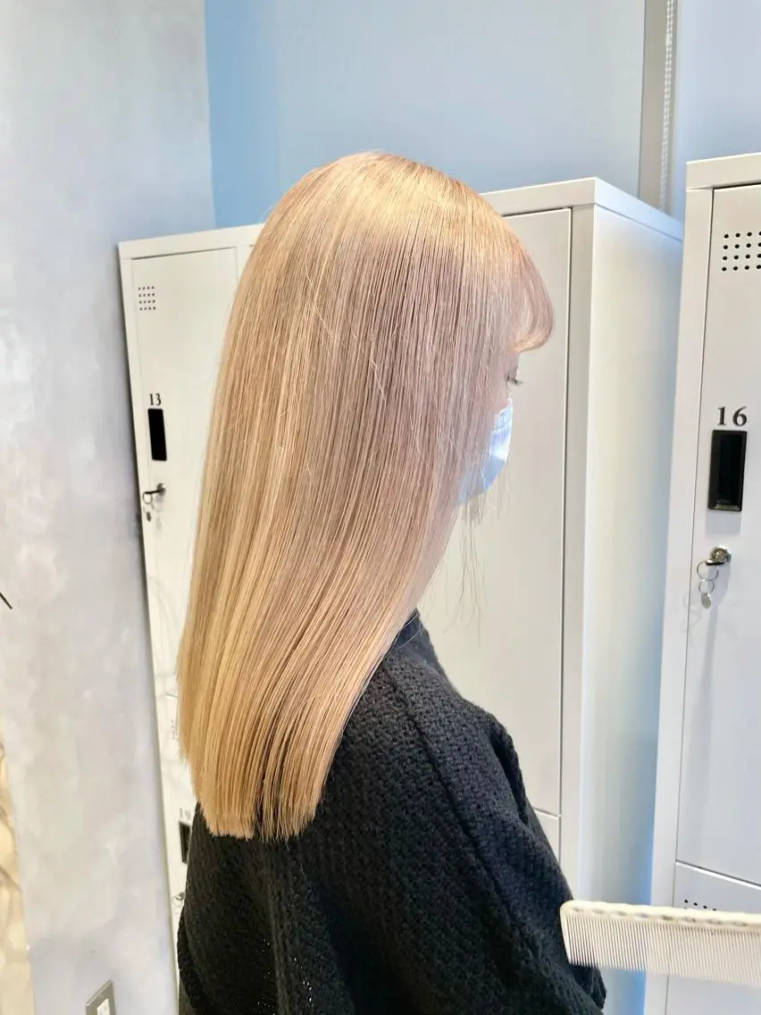 セミロング カラー ベージュカラー ミルクティーベージュ 🔷ダブルカラーハイ トーン🔷櫻井走のヘアスタイル