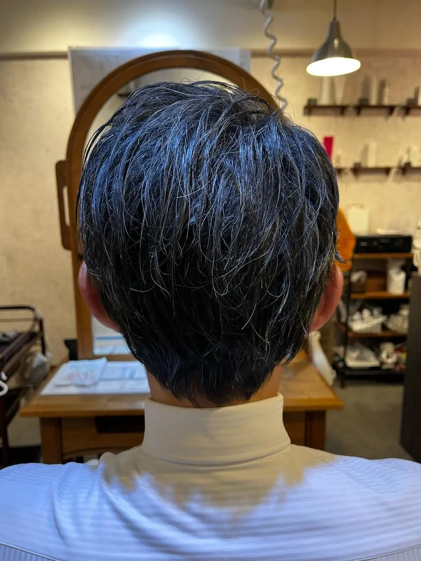 ショート メンズ ビジネス 佐藤槙哉 サトウシンヤのヘアスタイル