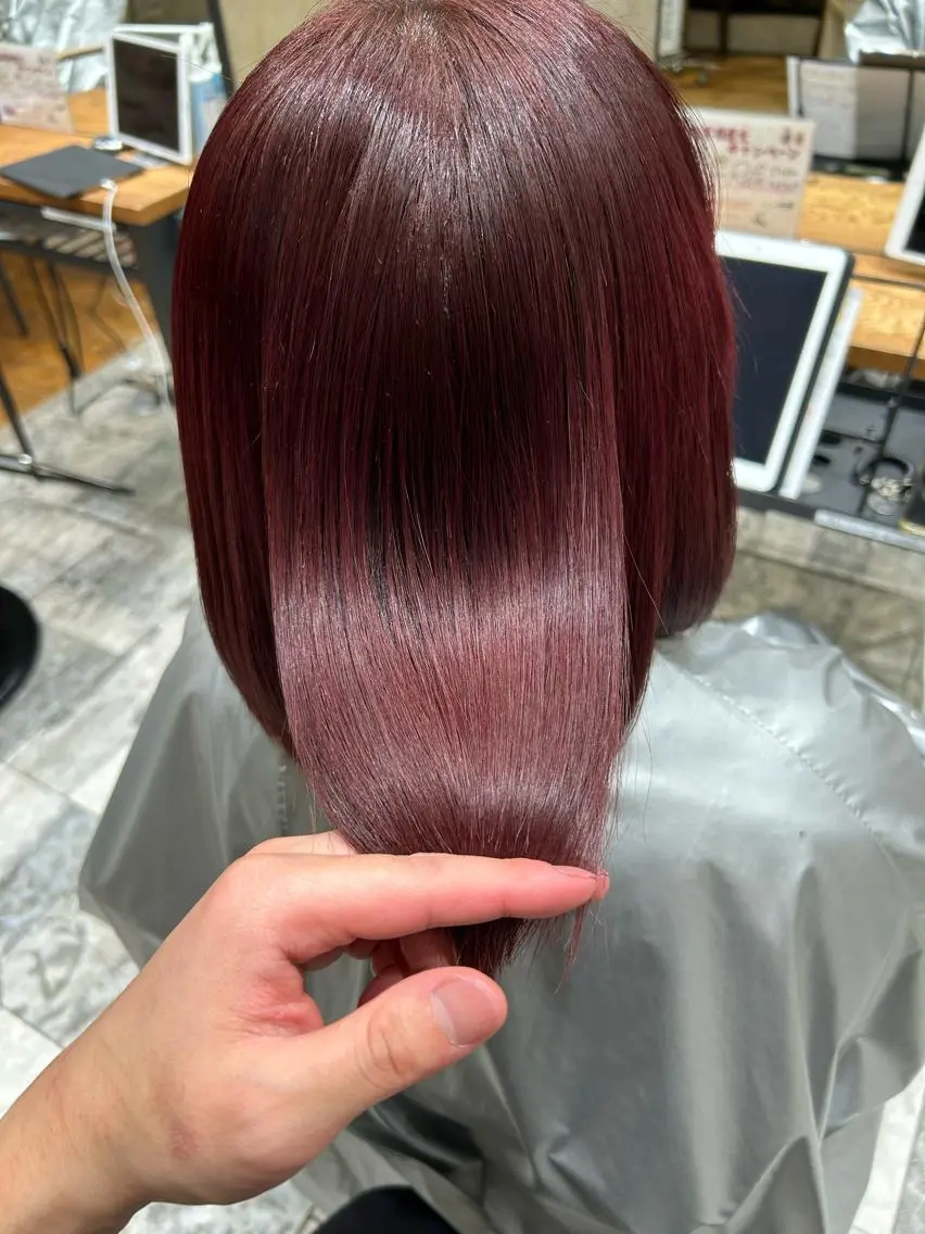 ミディアム カラー パーマ バレイヤージュ ブリーチ ケアブリーチ ダブルカラー ハイライトカラー カット ヘアカラー 縮毛矯正 トリートメント 銀座✨レイヤーカット 顔まわり/坂本亜裟海のヘアスタイル