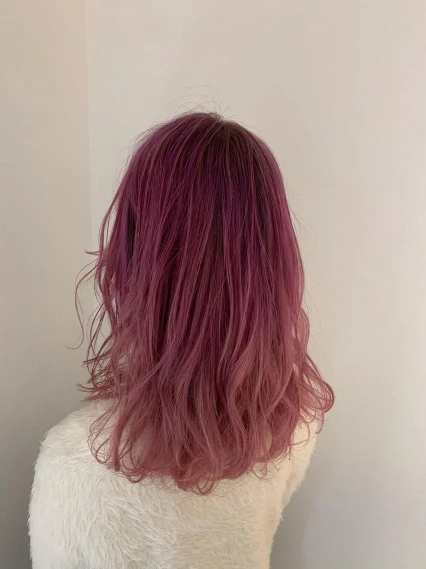セミロング カラー パーマ ヘアアレンジ グラデーションカラー パープルカラー ✨髪のソムリエ✨ 岩川和生のヘアスタイル